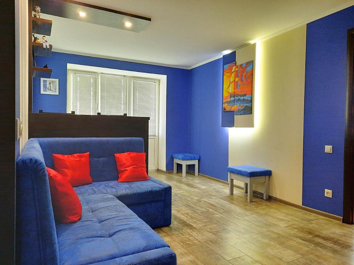 Sea Style - Сеть Апартаментов Alex Apartments Бесконтактное Заселение 24-7 โปลตาวา ภายนอก รูปภาพ
