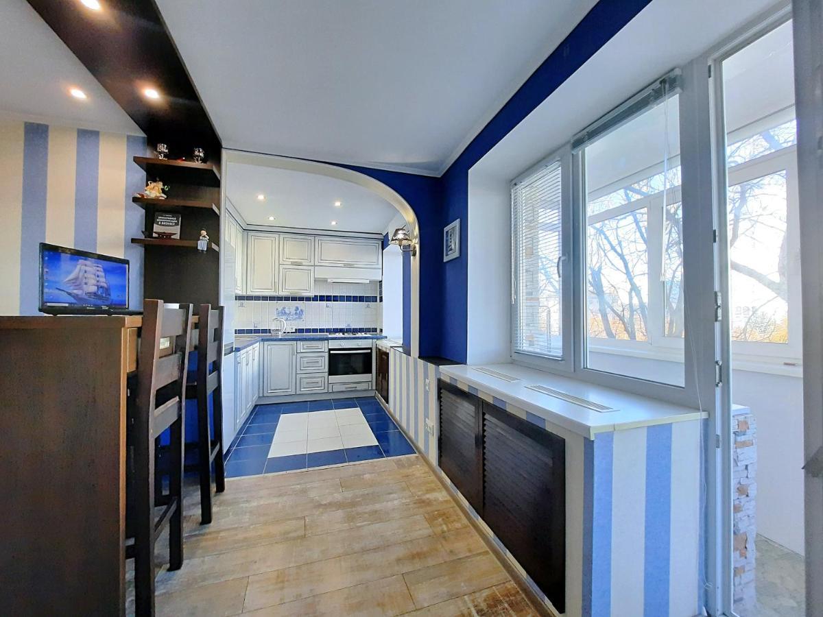 Sea Style - Сеть Апартаментов Alex Apartments Бесконтактное Заселение 24-7 โปลตาวา ห้อง รูปภาพ